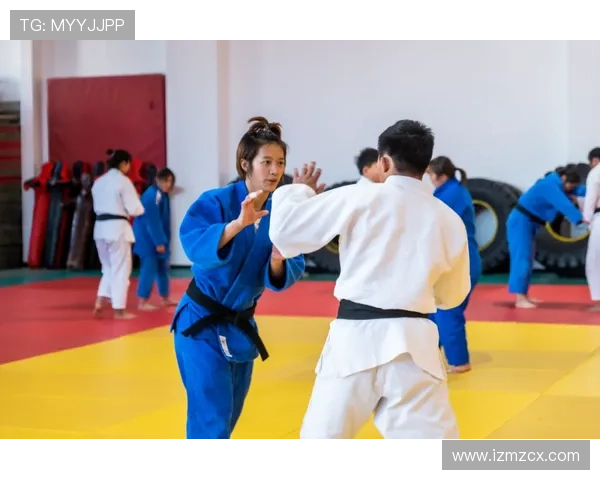 柔道体能训练方案：提升力量、耐力与爆发力的全面训练计划